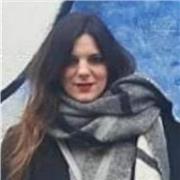 Profesora dibujo técnico y artes plásticas imparte clases de secundaria, bachillerato de especialidad de artes plásticas (dibujo, historia del arte, diseño, cultura visual...)